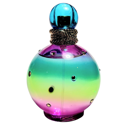 Britney Spears Festive Fantasy on Decantalize sample decant